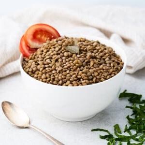 Wie man Linsen kocht – ein Schritt-für-Schritt-Rezept zur perfekten Linsenzubereitung.