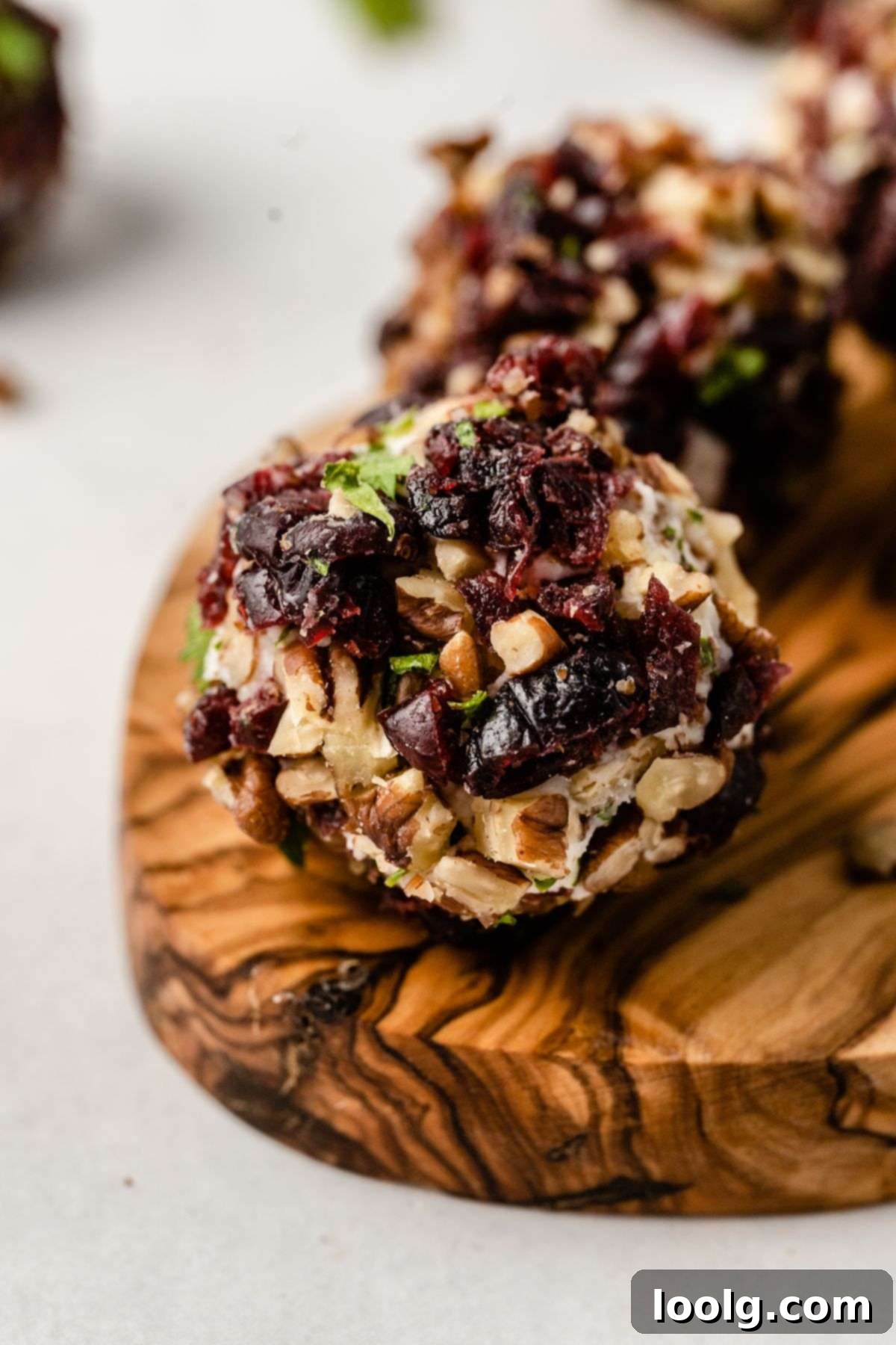 Tangy Goat Cheese Truffles 1 featured 124440