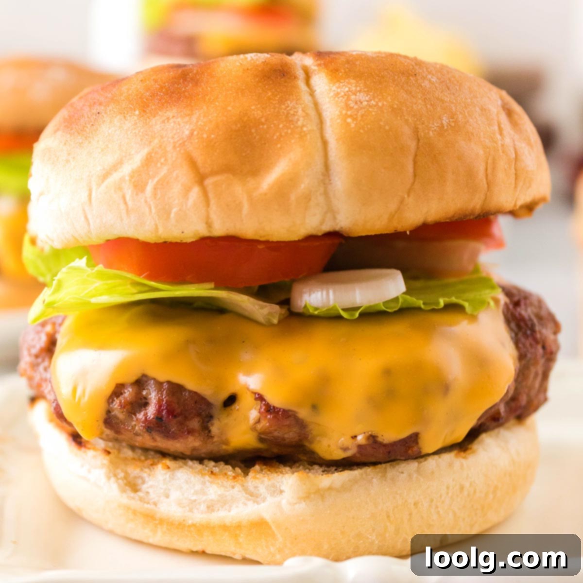 Smoky Burger Perfection 1 featured 125838