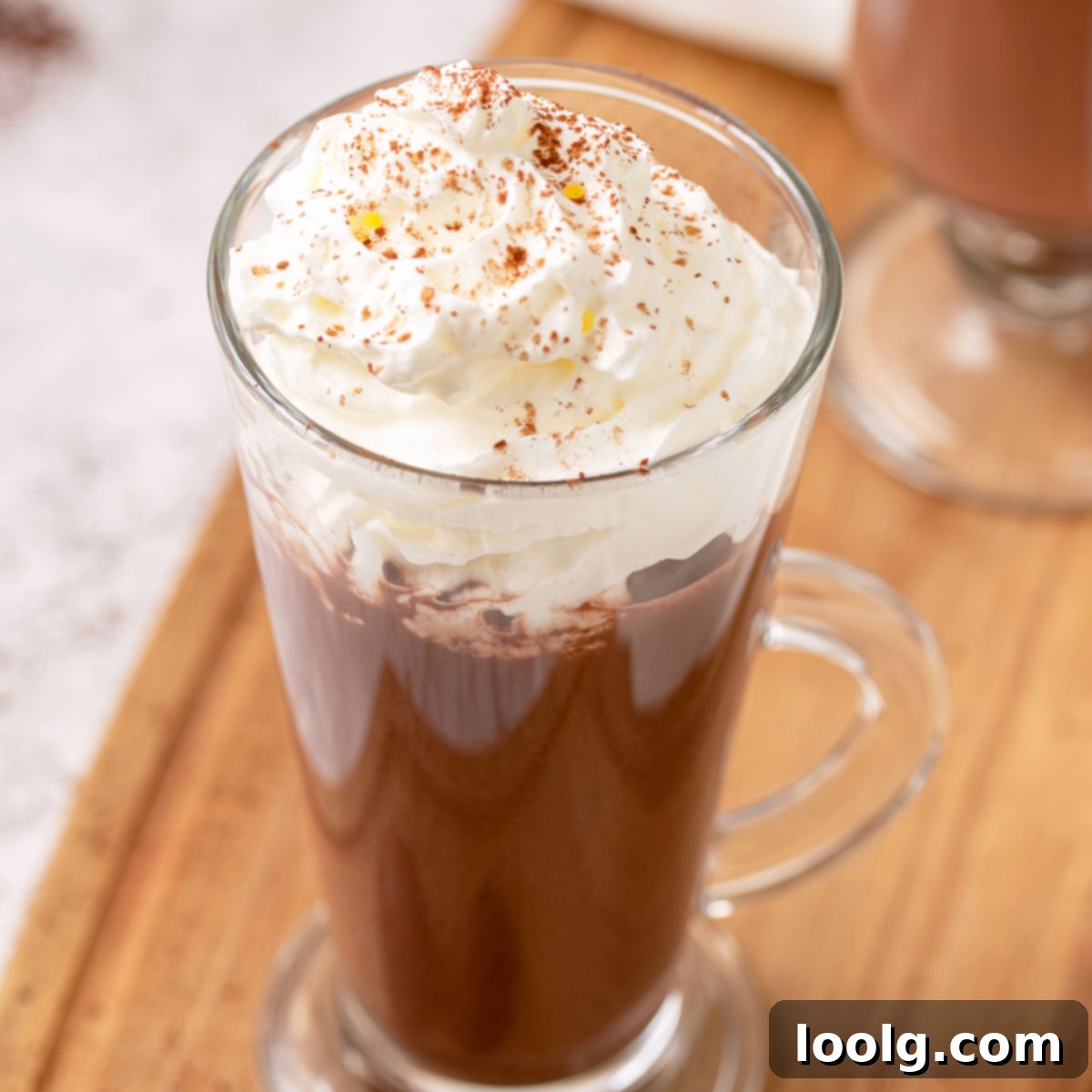One-Pot Hot Chocolate Magic 1 featured 126379