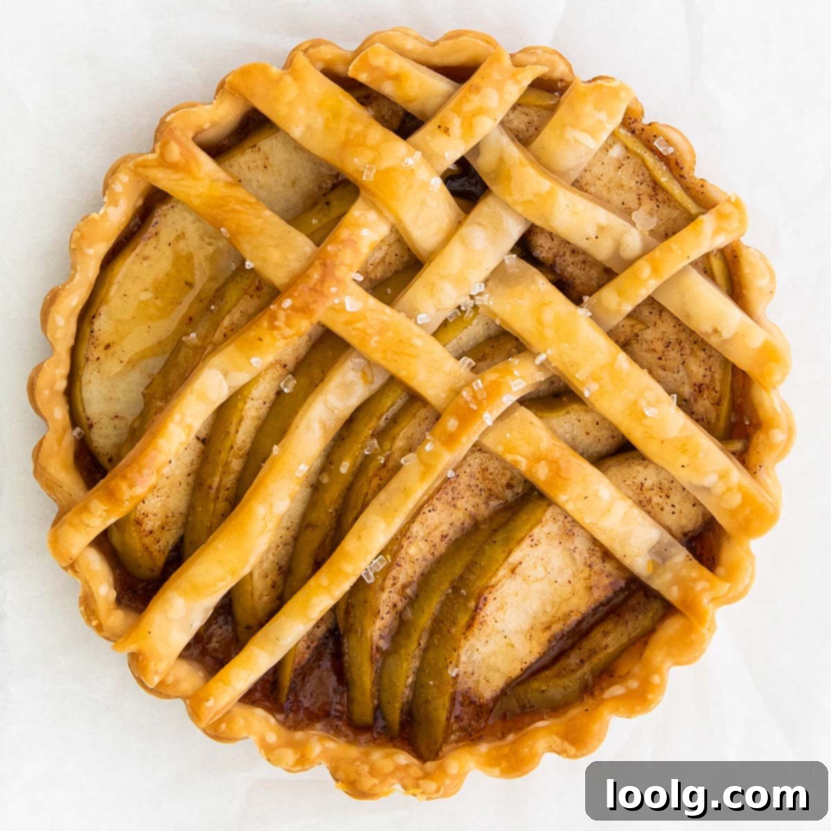 Bite-Sized Apple Tartlets 1 featured 127492