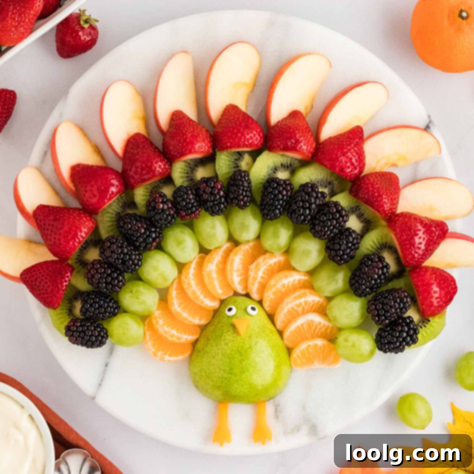 Thanksgiving's Festive Fruit Turkey 19 featured 129537