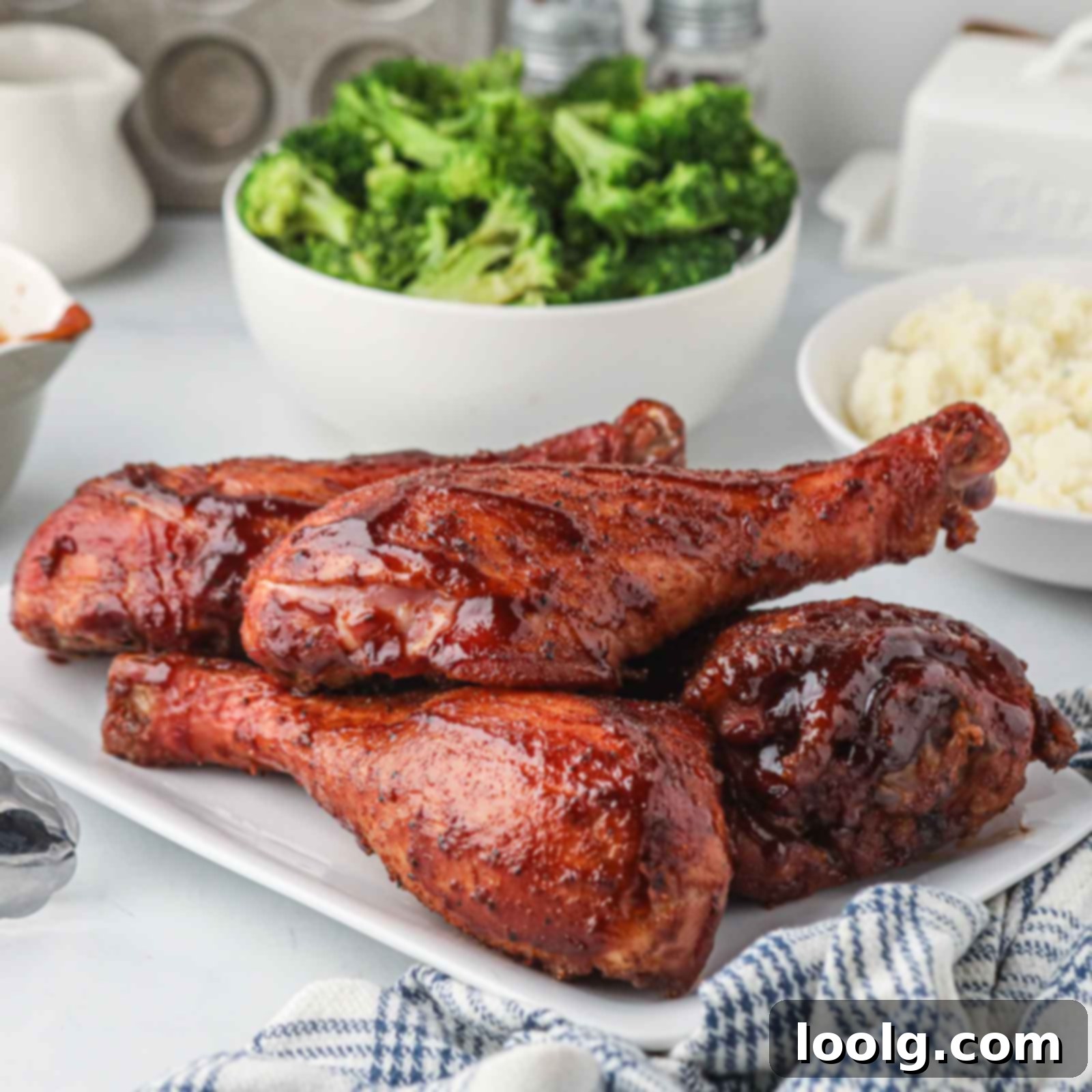 Smoked Turkey Drumsticks 28 featured 129594