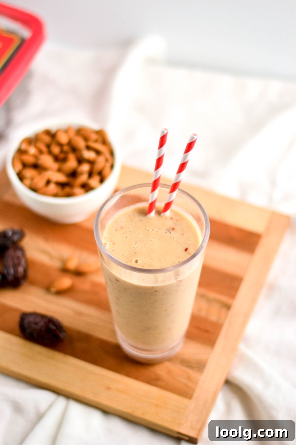 Wholesome 3-Ingredient Vegan Date Shake 1 featured 8128