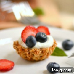 Crunchy Granola Tarts with Creamy Berry Yogurt 1 Granola Breakfast Tarts with Yogurt and Berries recipe card image
